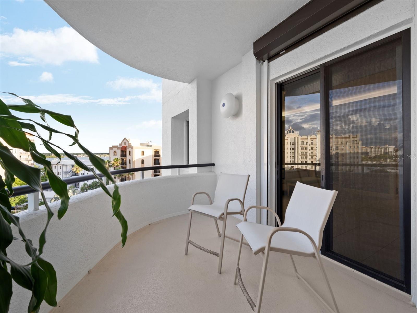 ALTA MER - Residential