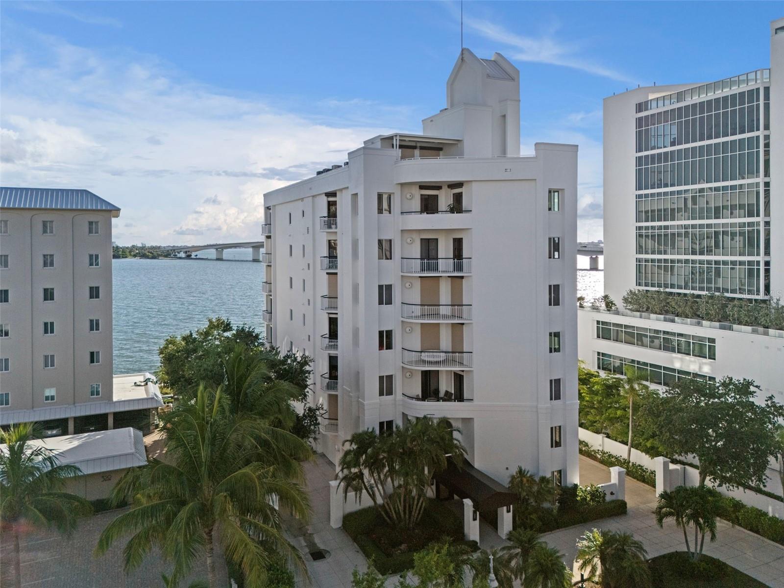 ALTA MER - Residential