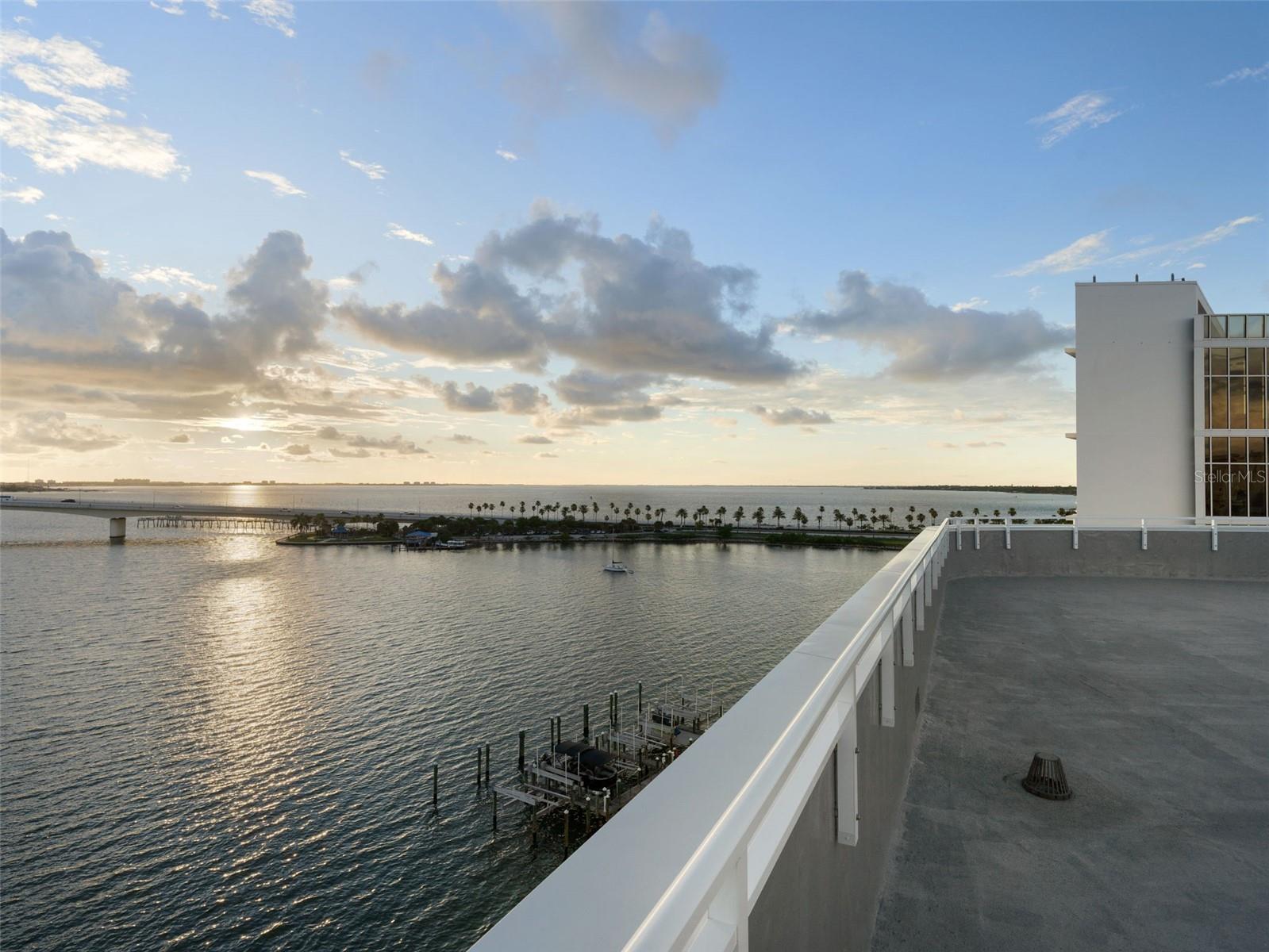 ALTA MER - Residential