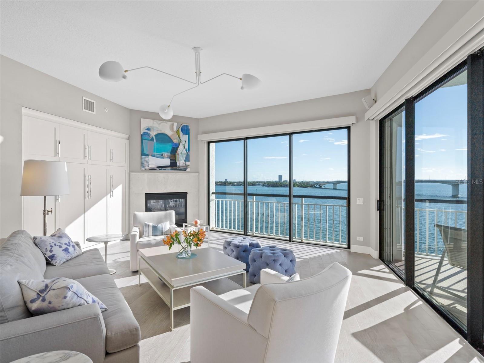 ALTA MER - Residential