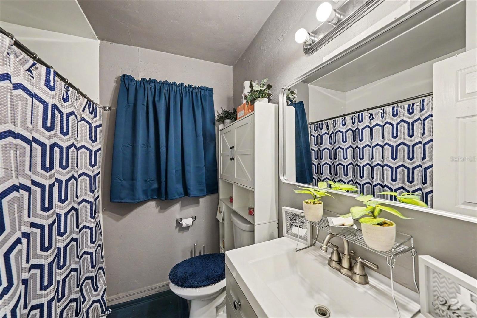RIDGEWAY - Residential