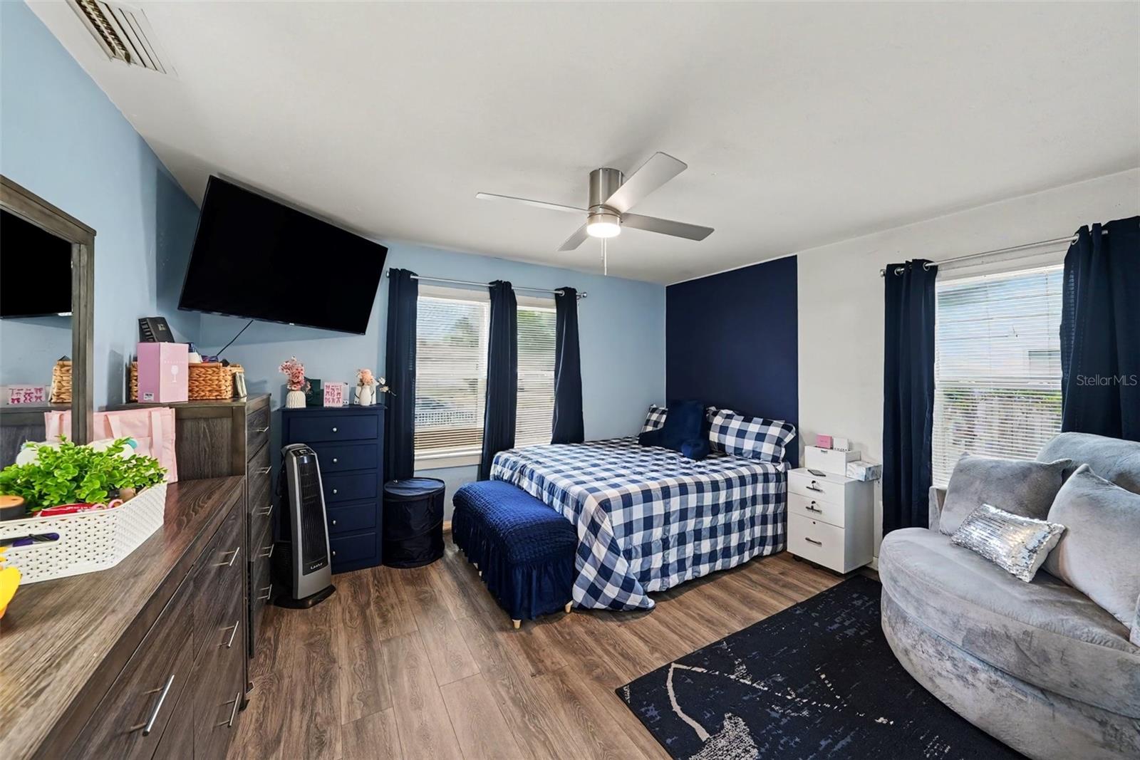RIDGEWAY - Residential