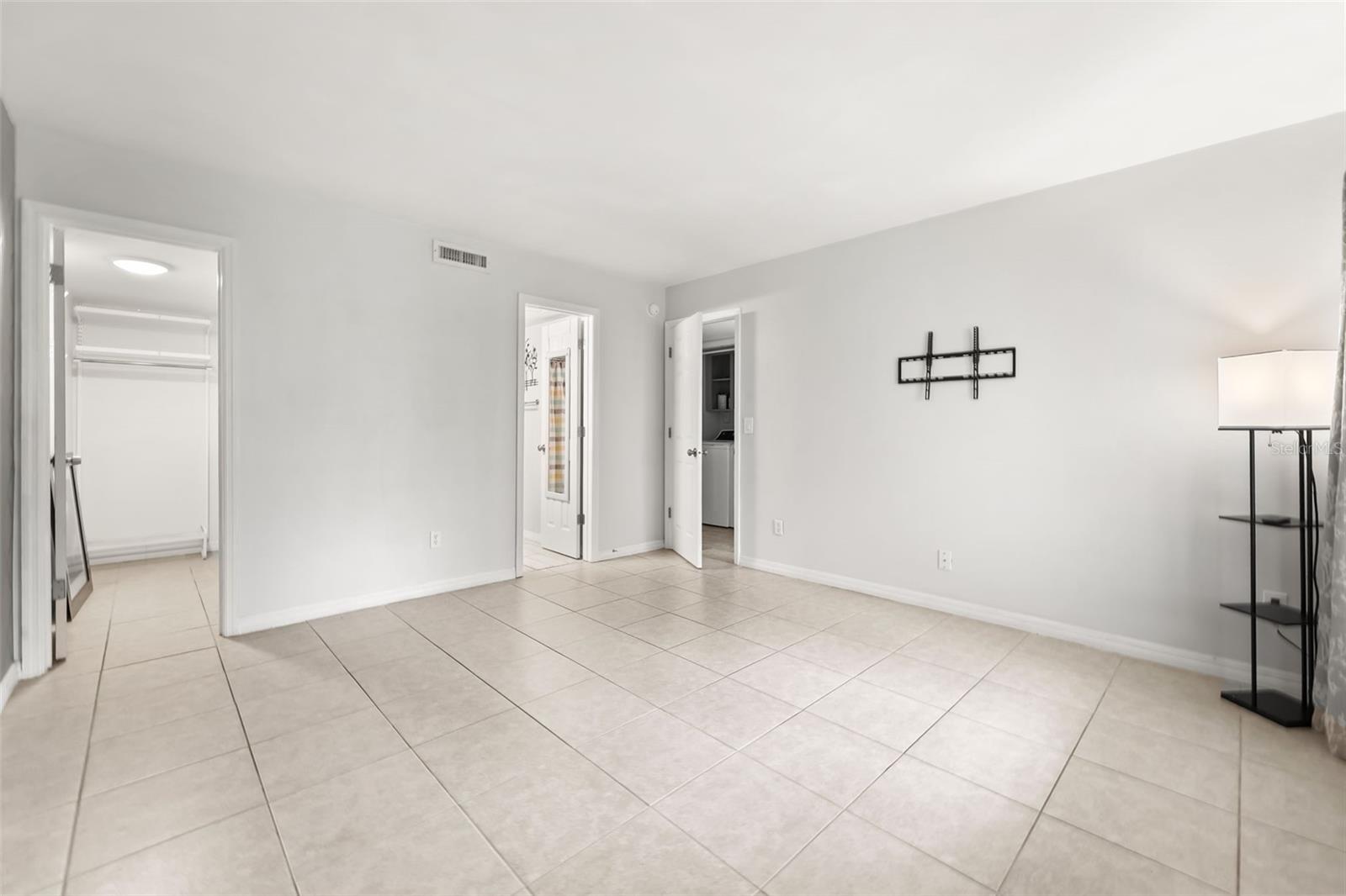 MONTGOMERY WOODS CONDO - Residential
