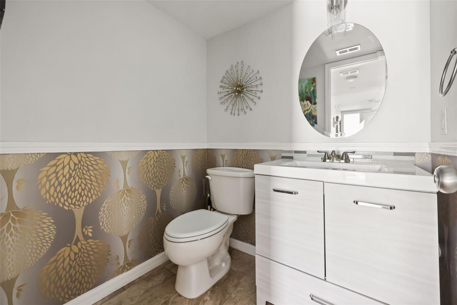 MONTGOMERY WOODS CONDO - Residential