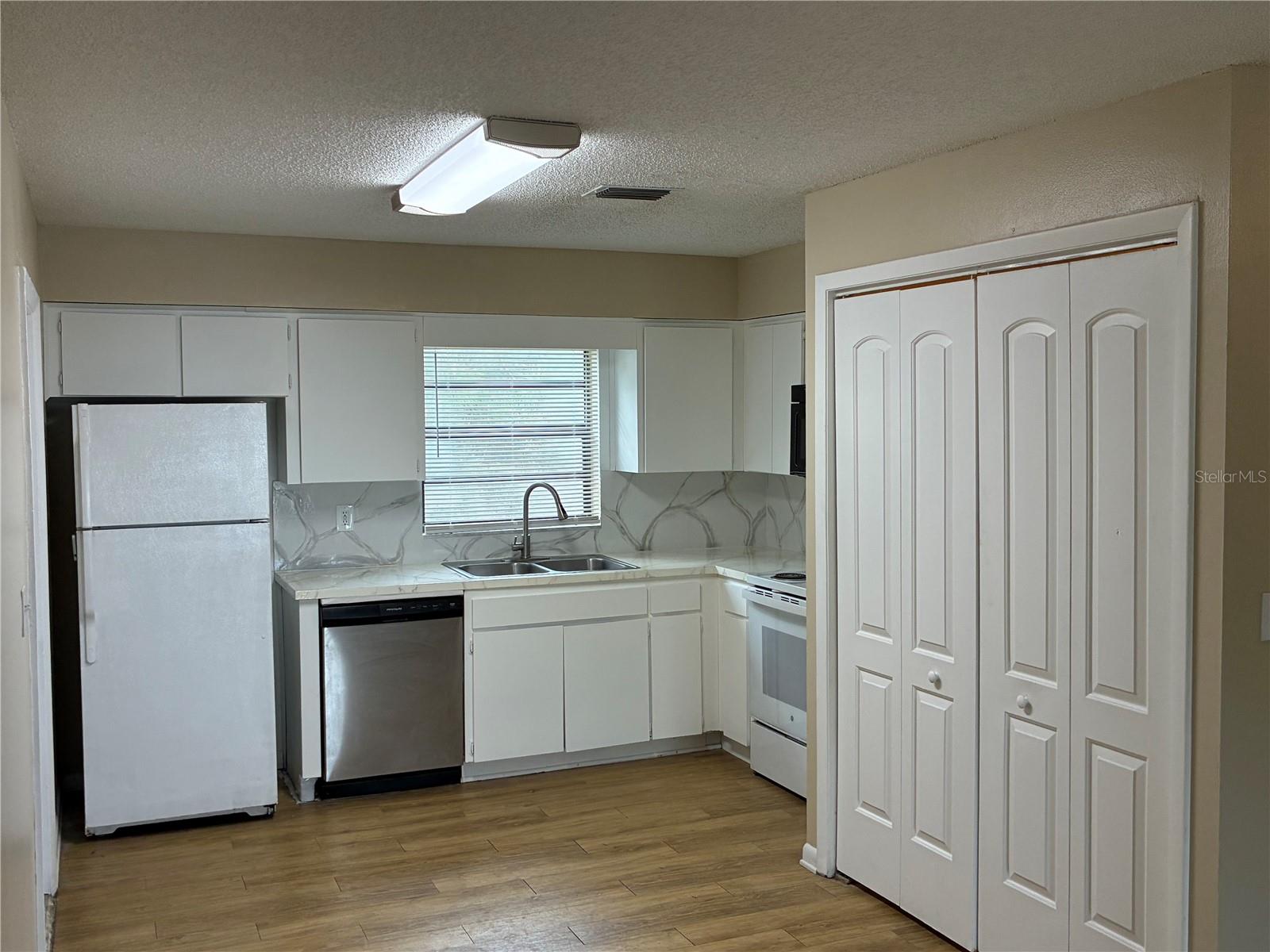 GANDY BLVD PARK 2ND ADD - Residential Lease