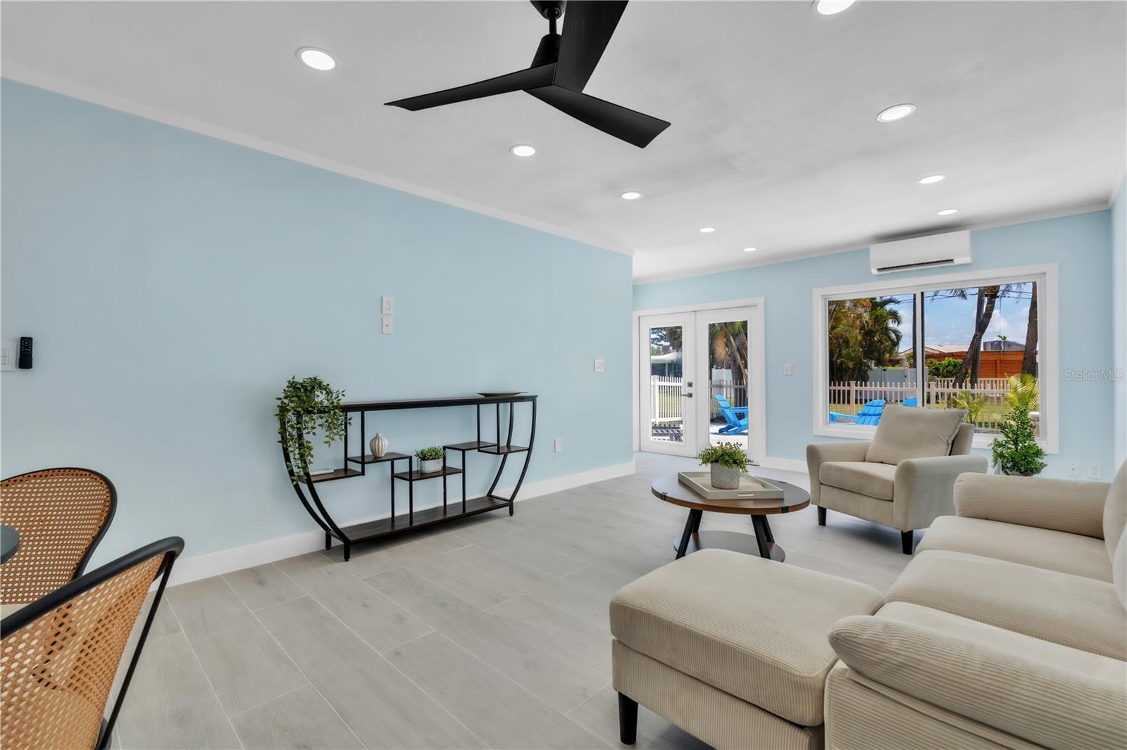 SEASIDE GARDENS REP - Residential