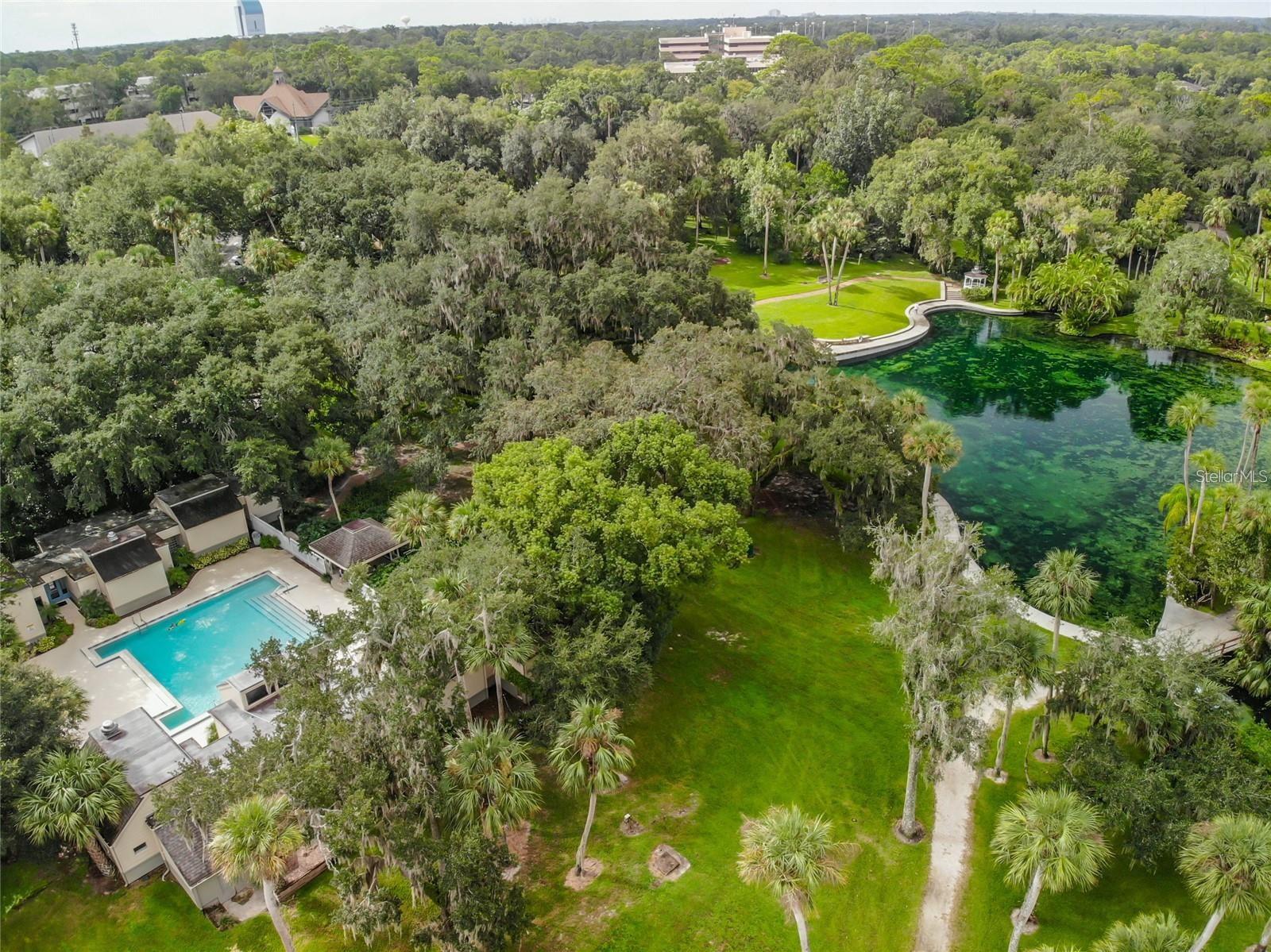 FAIRWAY VILLAS - Residential