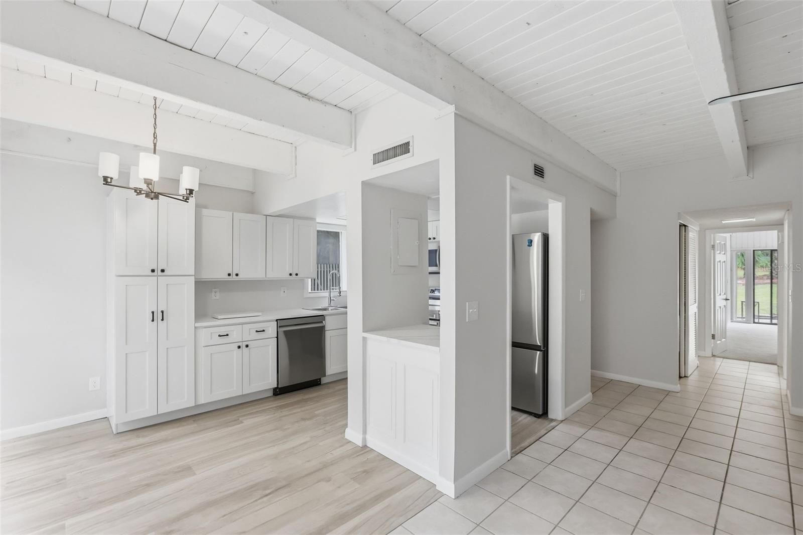 FAIRWAY VILLAS - Residential