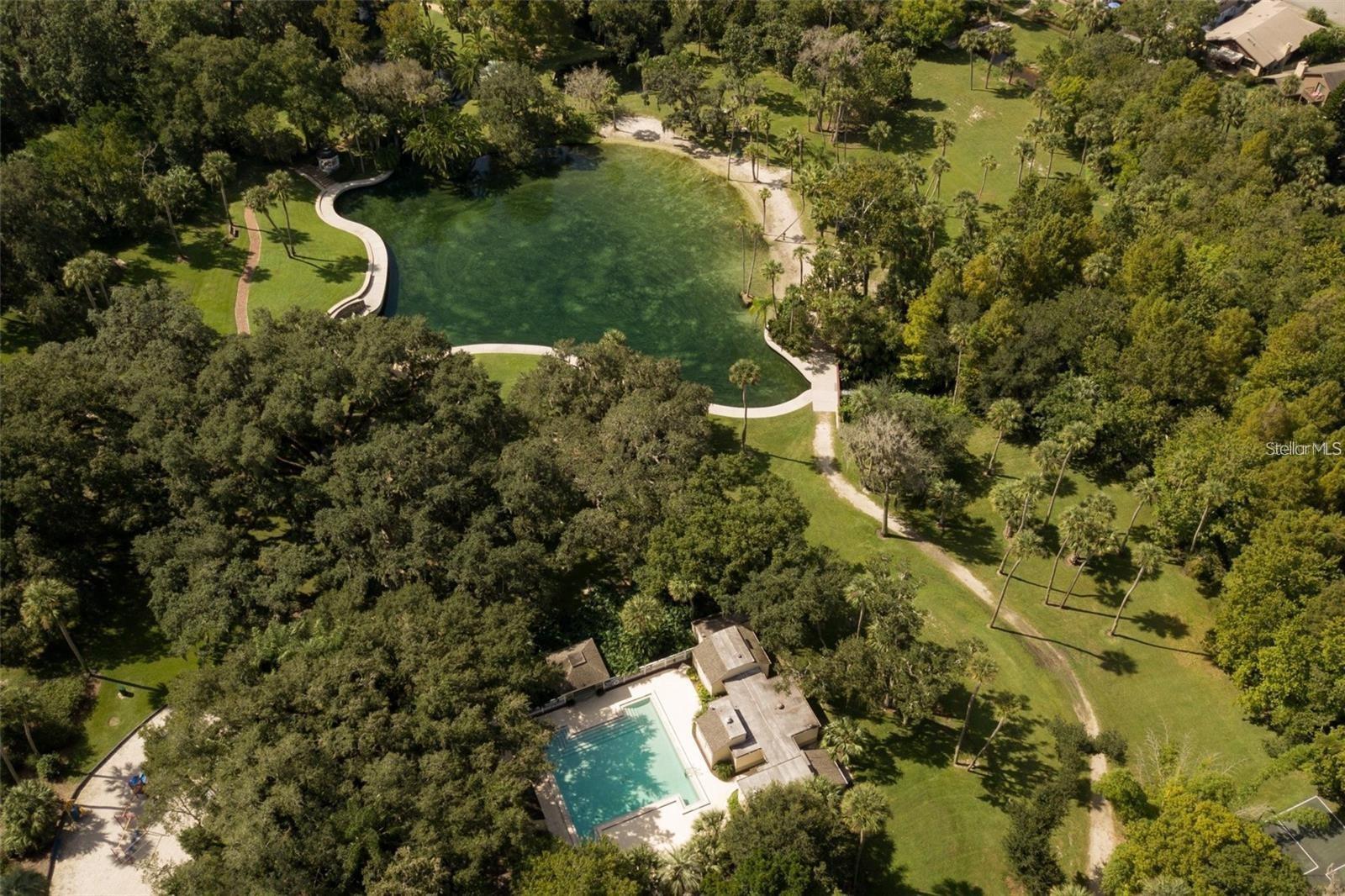 FAIRWAY VILLAS - Residential
