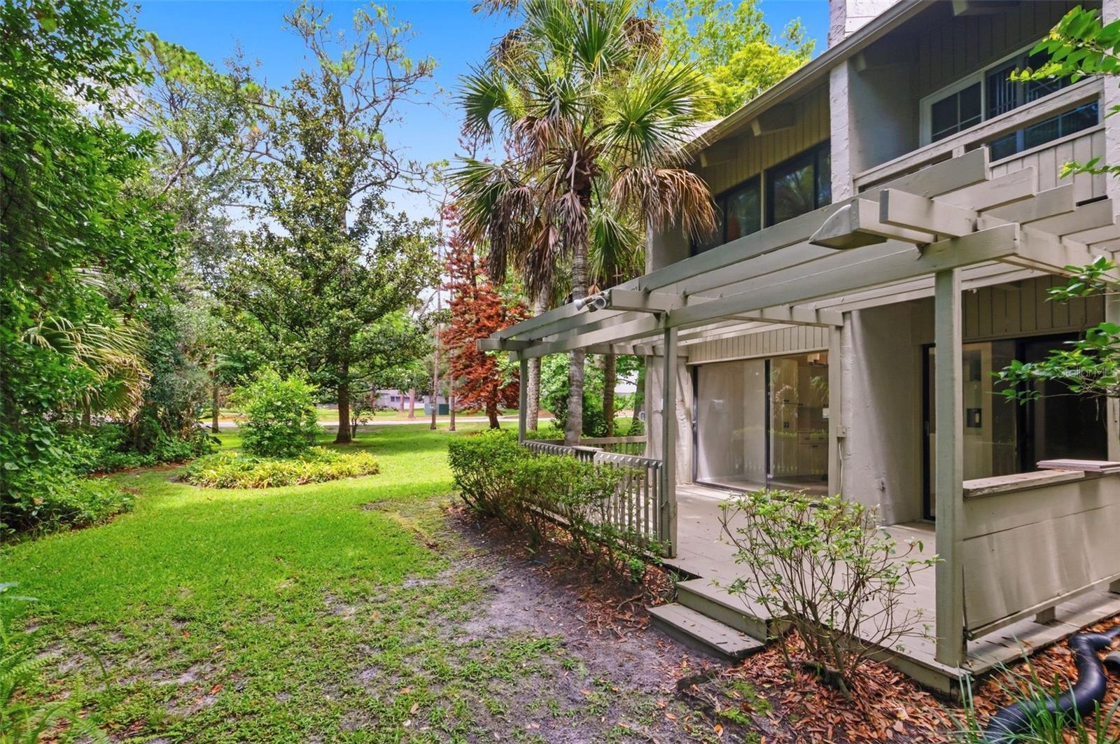FAIRWAY VILLAS - Residential