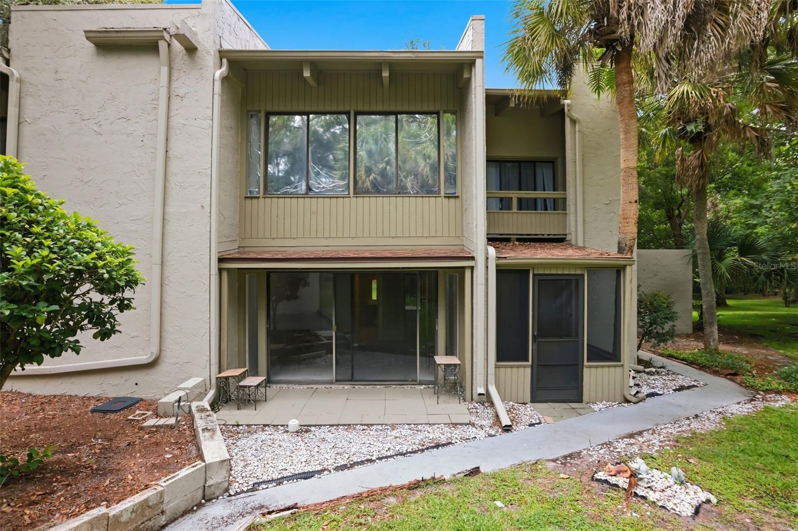 FAIRWAY VILLAS - Residential