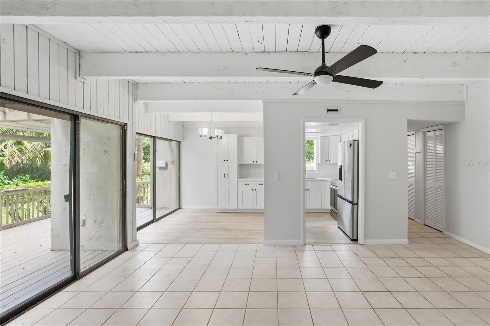 FAIRWAY VILLAS - Residential