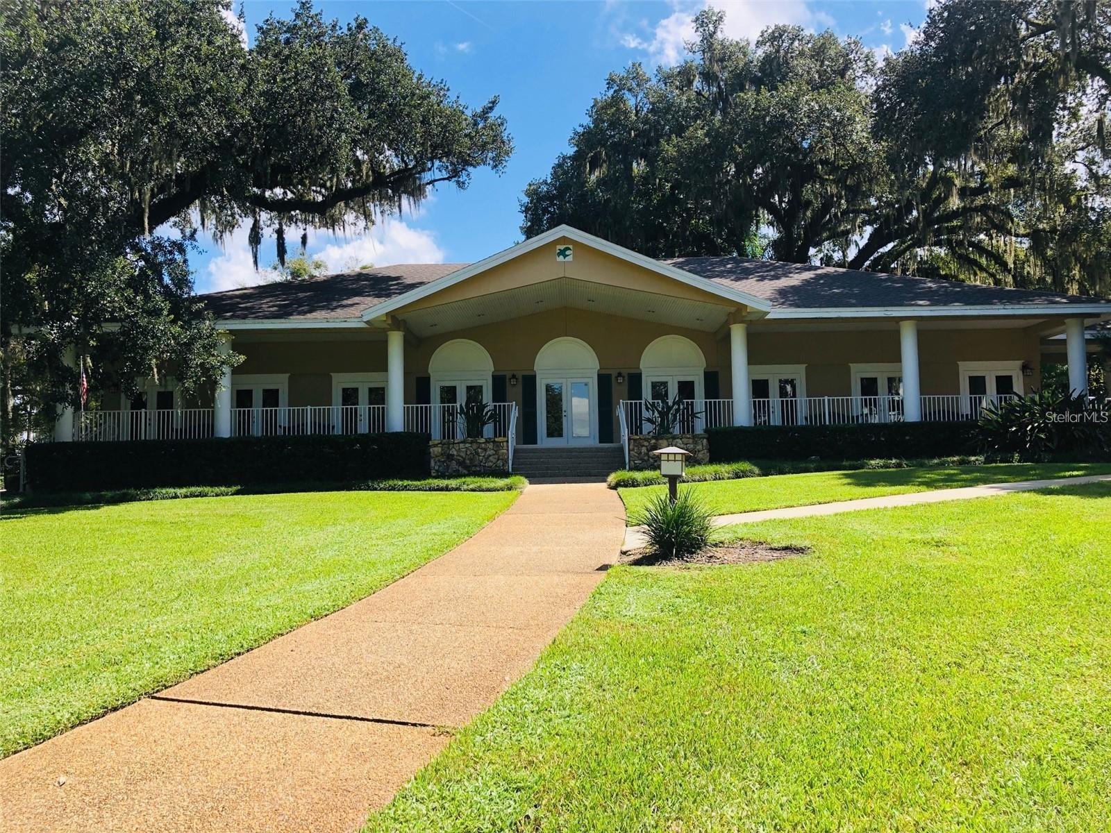 FAIRWAY VILLAS - Residential