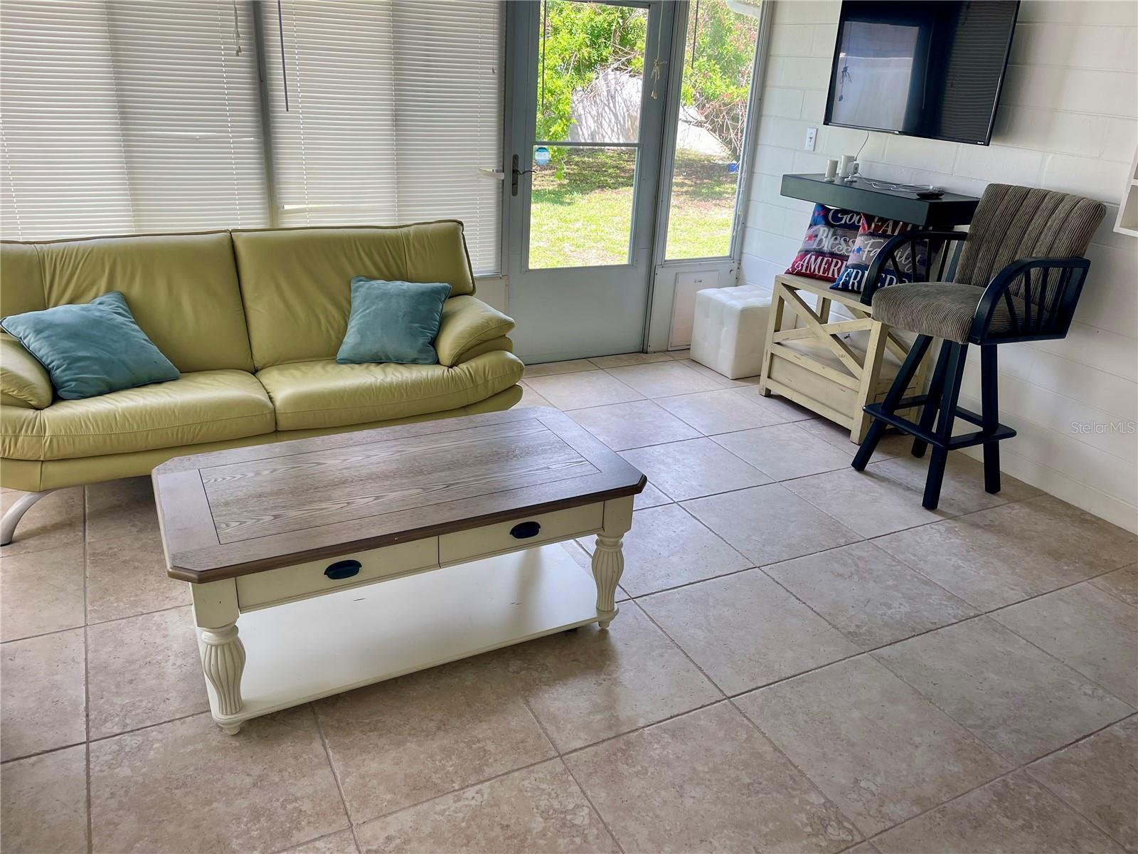 ALLANDALE - Residential Lease