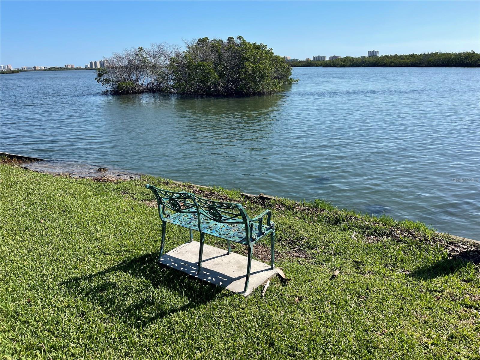 ALLANDALE - Residential Lease