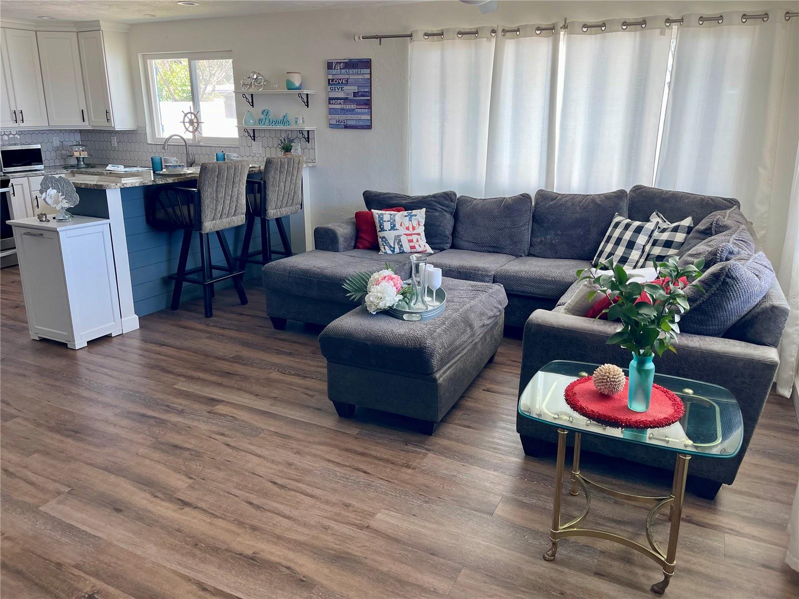 ALLANDALE - Residential Lease