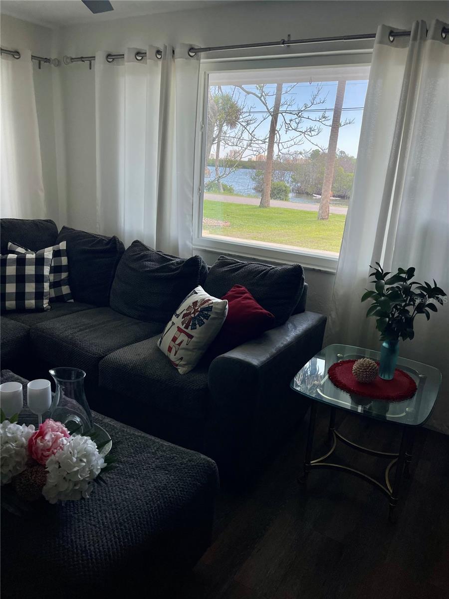 ALLANDALE - Residential Lease