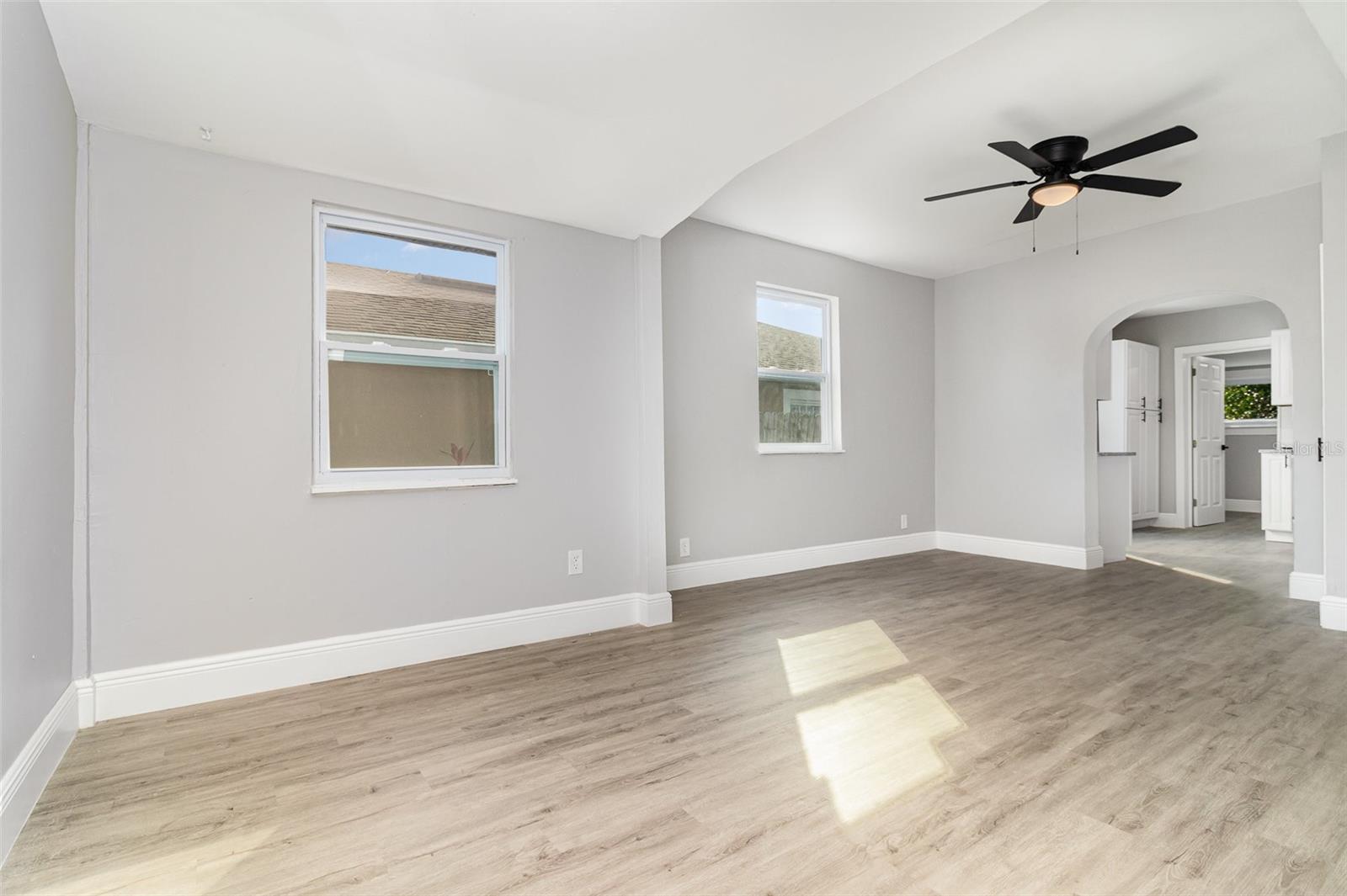 LAKE MANN SHORES - Residential
