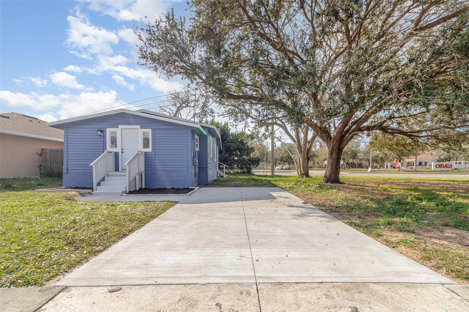 LAKE MANN SHORES - Residential
