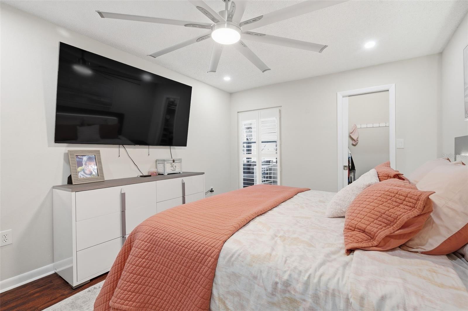 GULF HARBORS CONDO - Residential