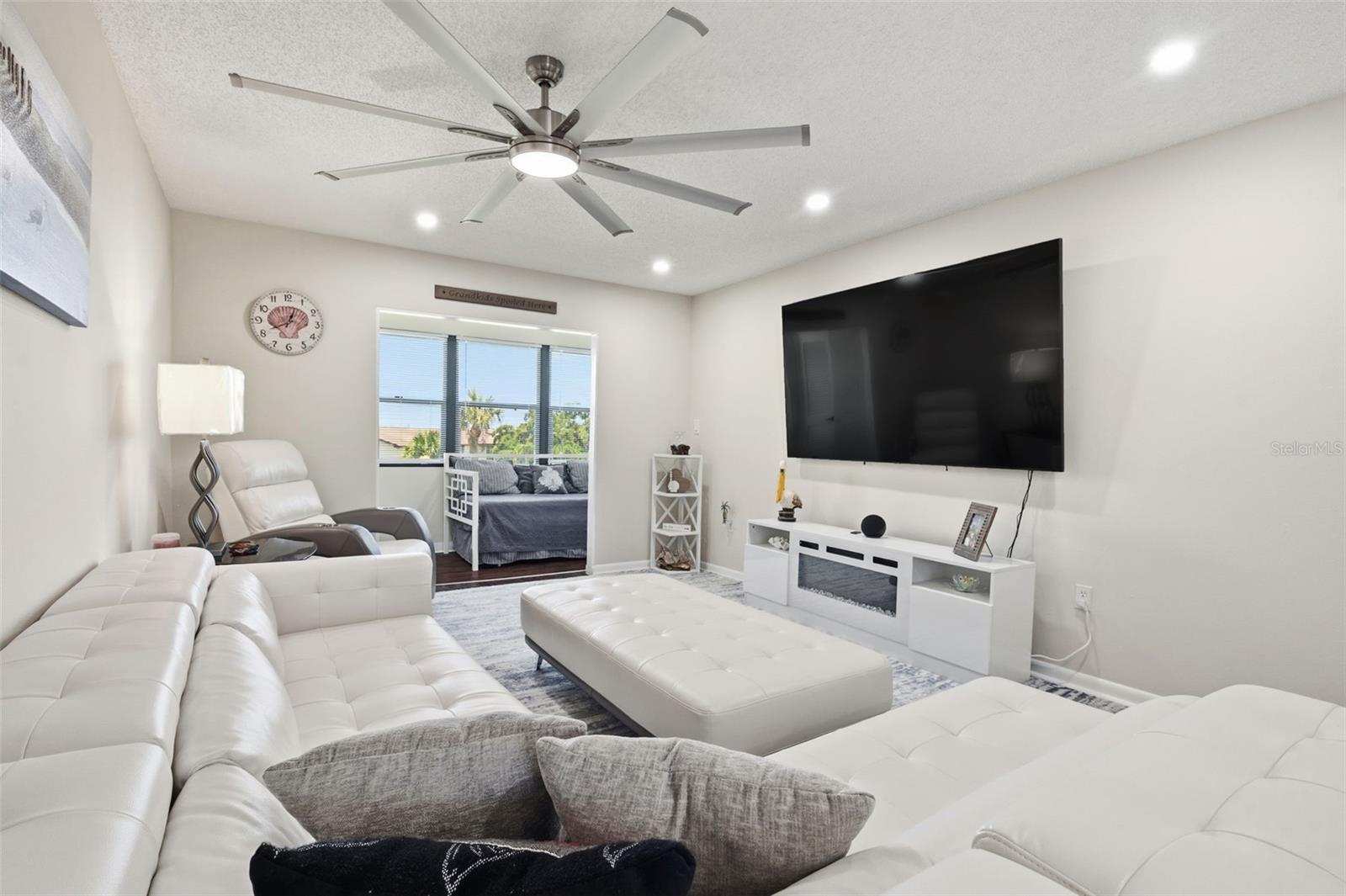 GULF HARBORS CONDO - Residential