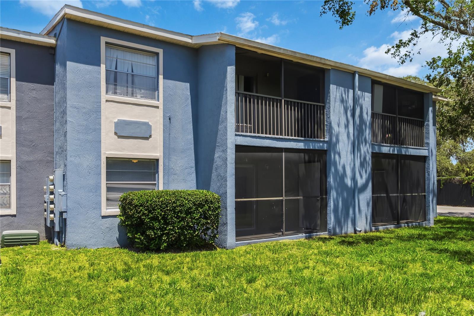 WINDMILL POINT CONDO - Residential Lease