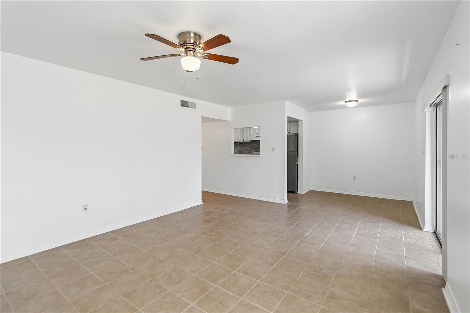 WINDMILL POINT CONDO - Residential Lease
