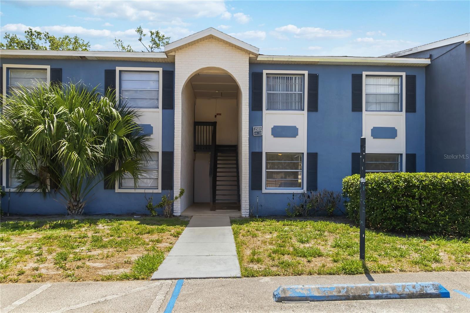 WINDMILL POINT CONDO - Residential Lease