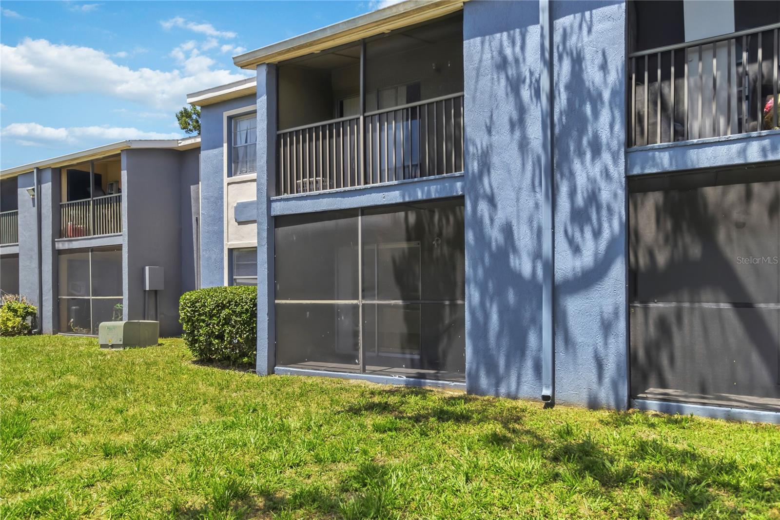 WINDMILL POINT CONDO - Residential Lease