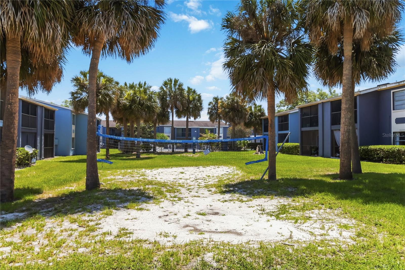 WINDMILL POINT CONDO - Residential Lease