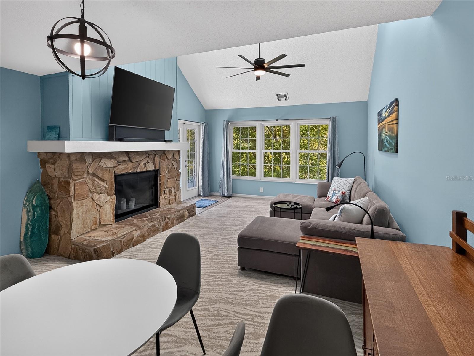 WESTCHESTER LAKE CONDO - Residential