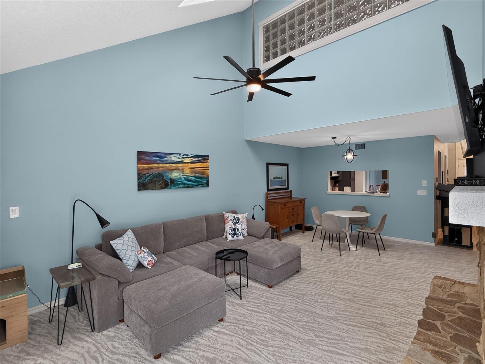 WESTCHESTER LAKE CONDO - Residential