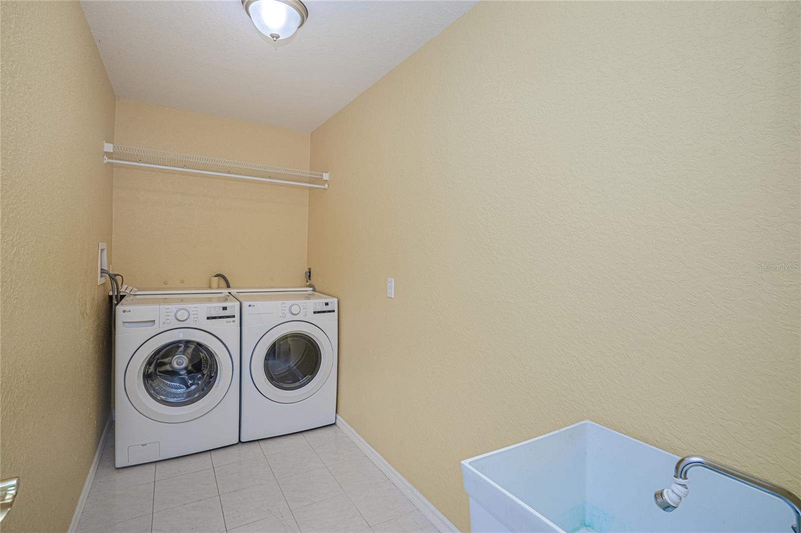 PUNTA GORDA ISLES SEC 23 - Residential