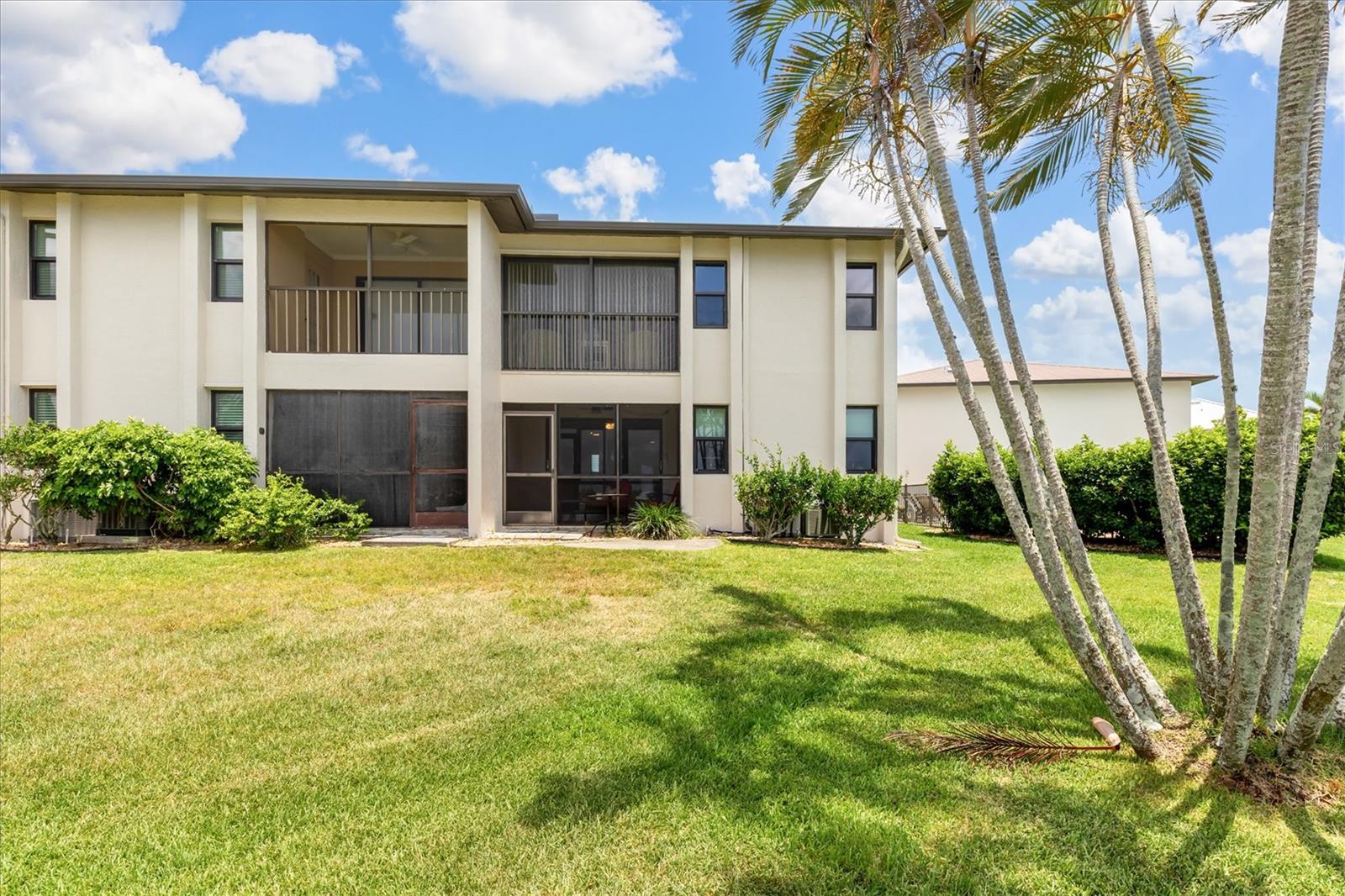 LYME TERRACE PH 03 - Residential