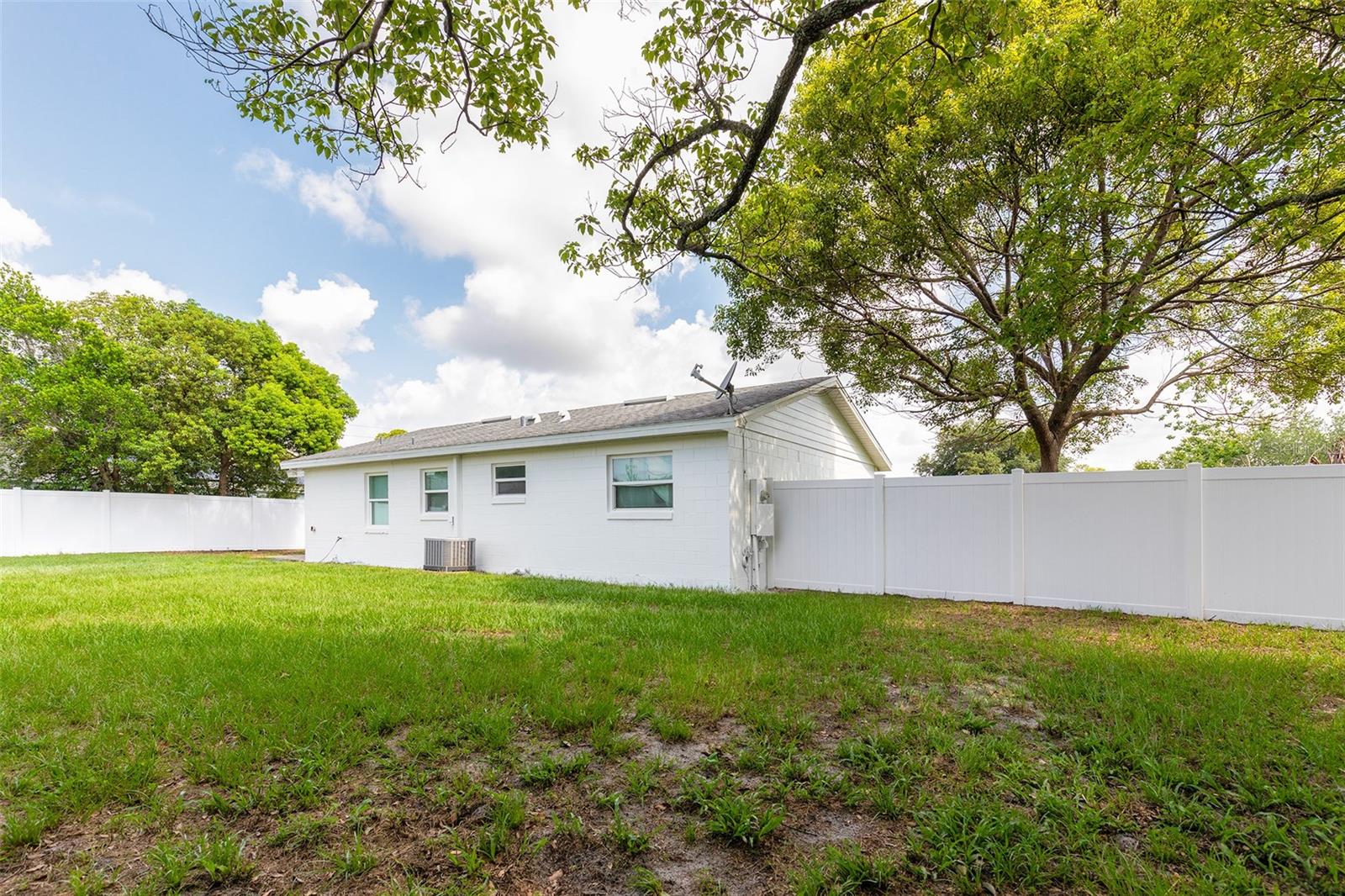 IVANHOE ESTATES - Residential
