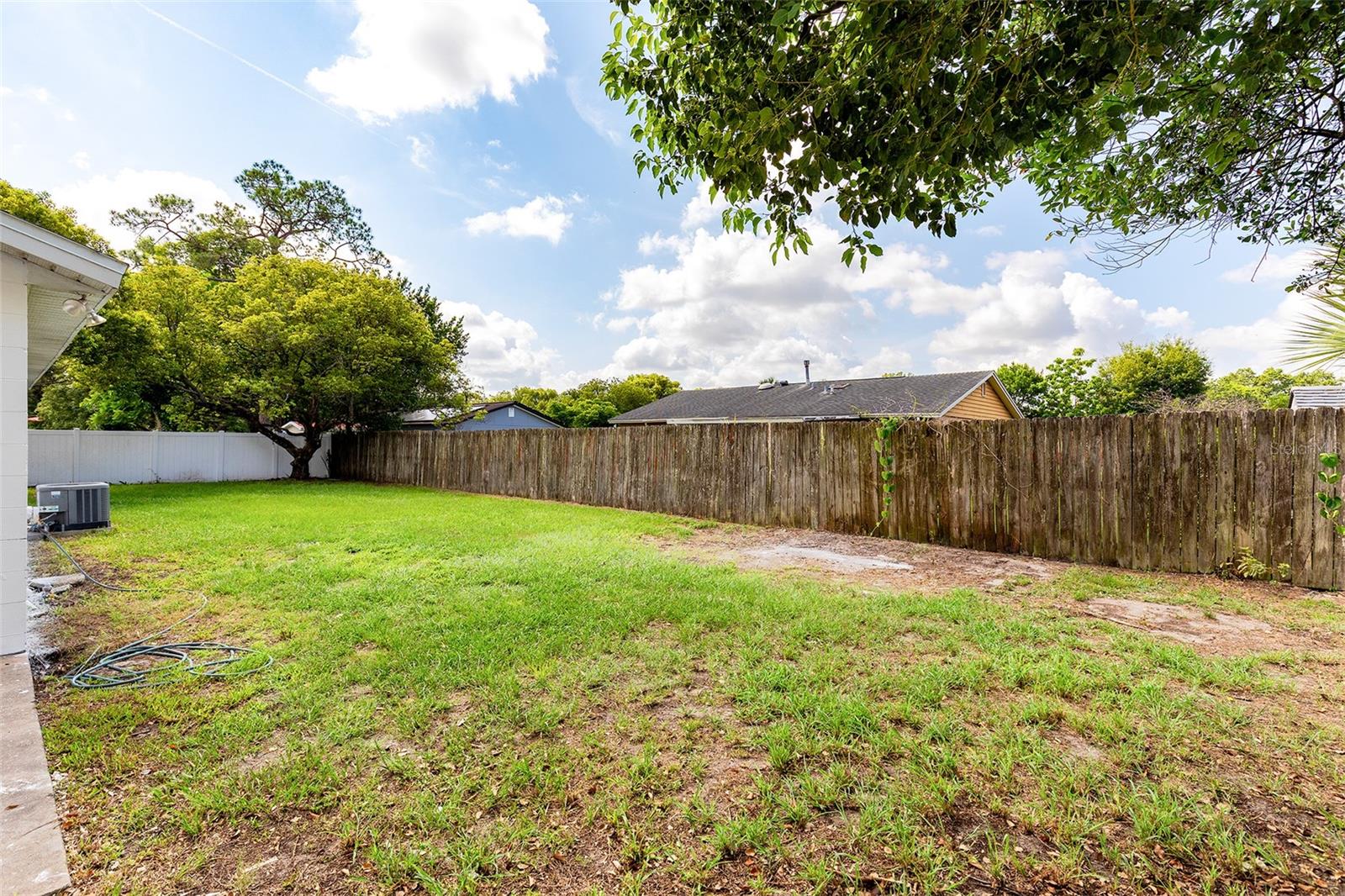 IVANHOE ESTATES - Residential