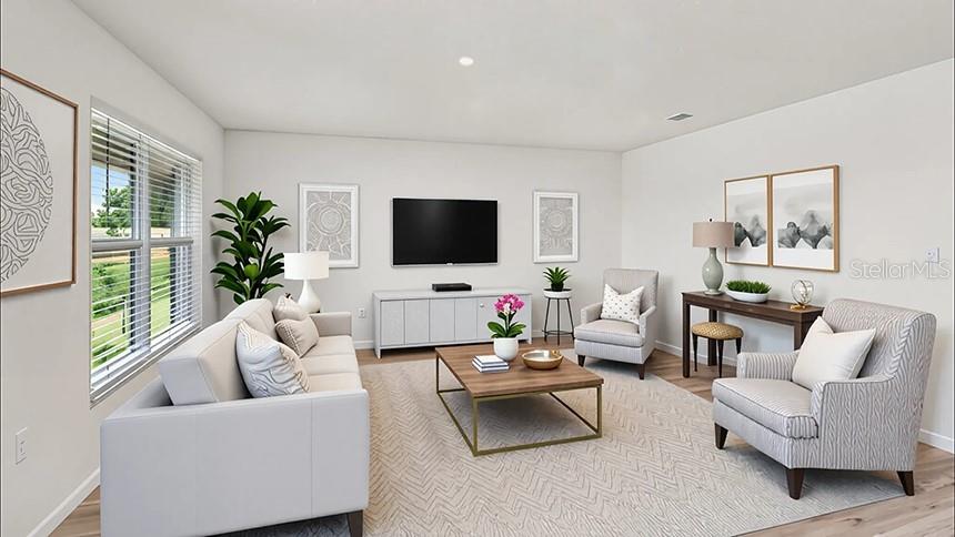 TWISTED OAKS - Residential