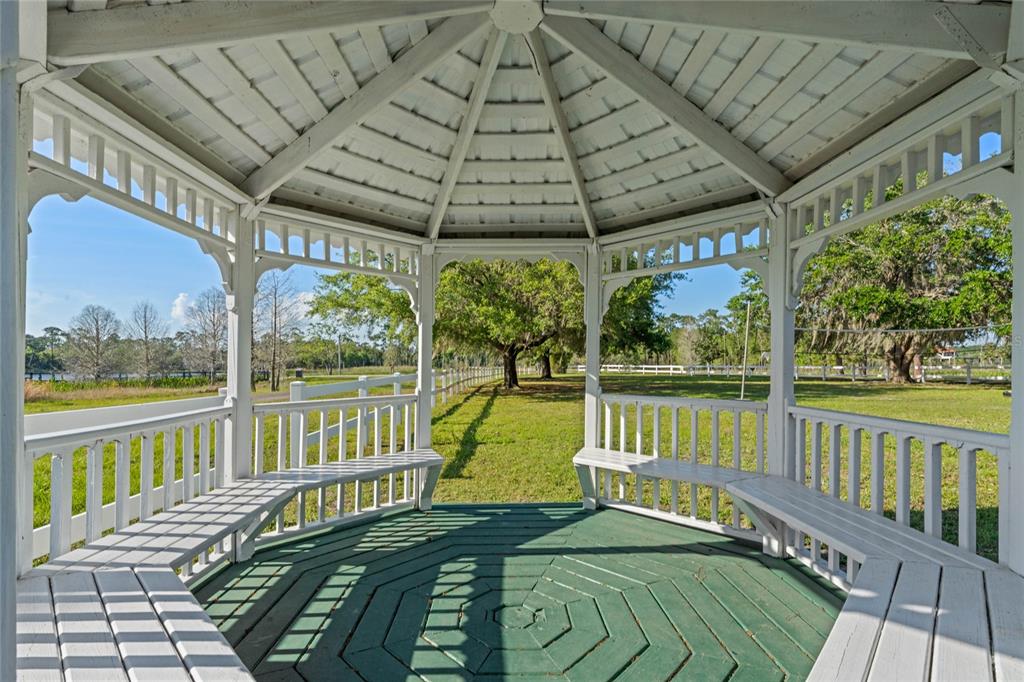 SEMINOLE WOODS 5 AC DEV - Residential
