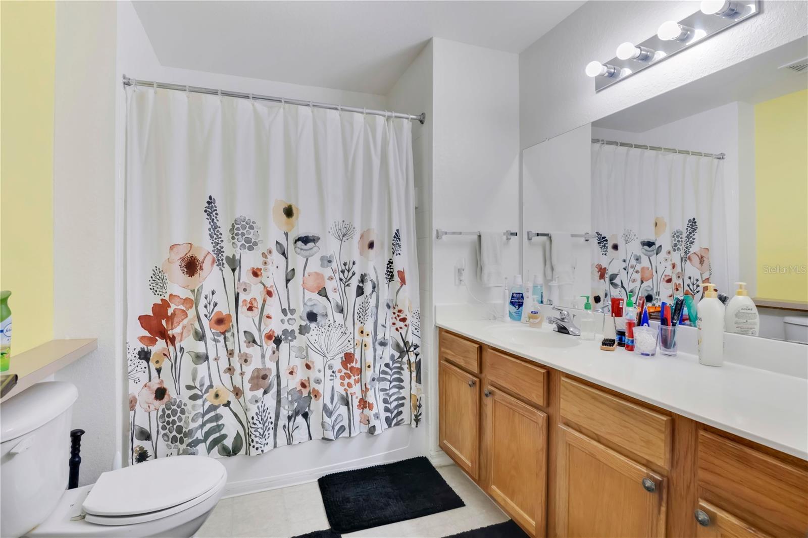 VENETIAN BAY VILLAGE CONDO PH 3 - Residential