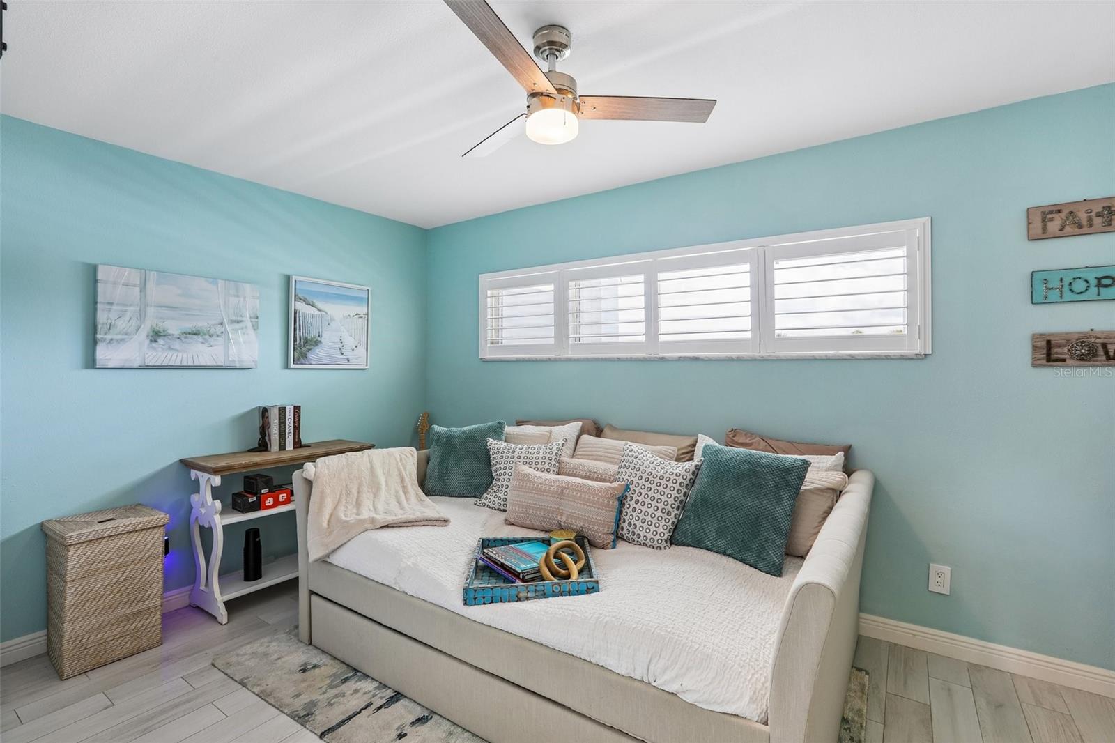 SEA ISLAND NORTH 3 CONDO - Residential