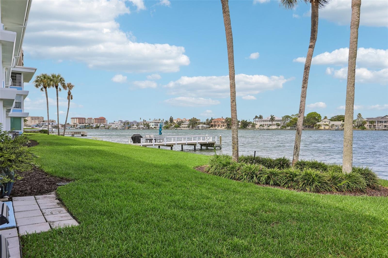 SEA ISLAND NORTH 3 CONDO - Residential