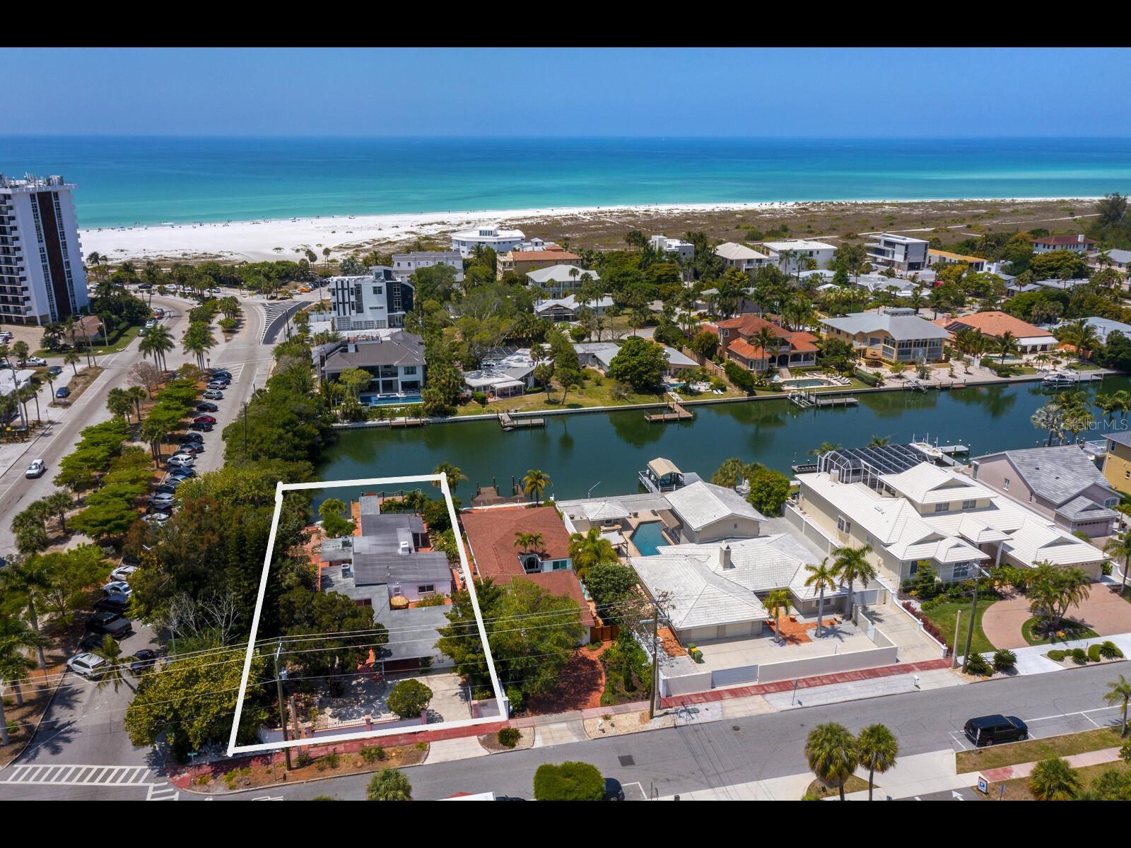 SAINT ARMANDS DIV JOHN RINGLING ESTATES - Residential