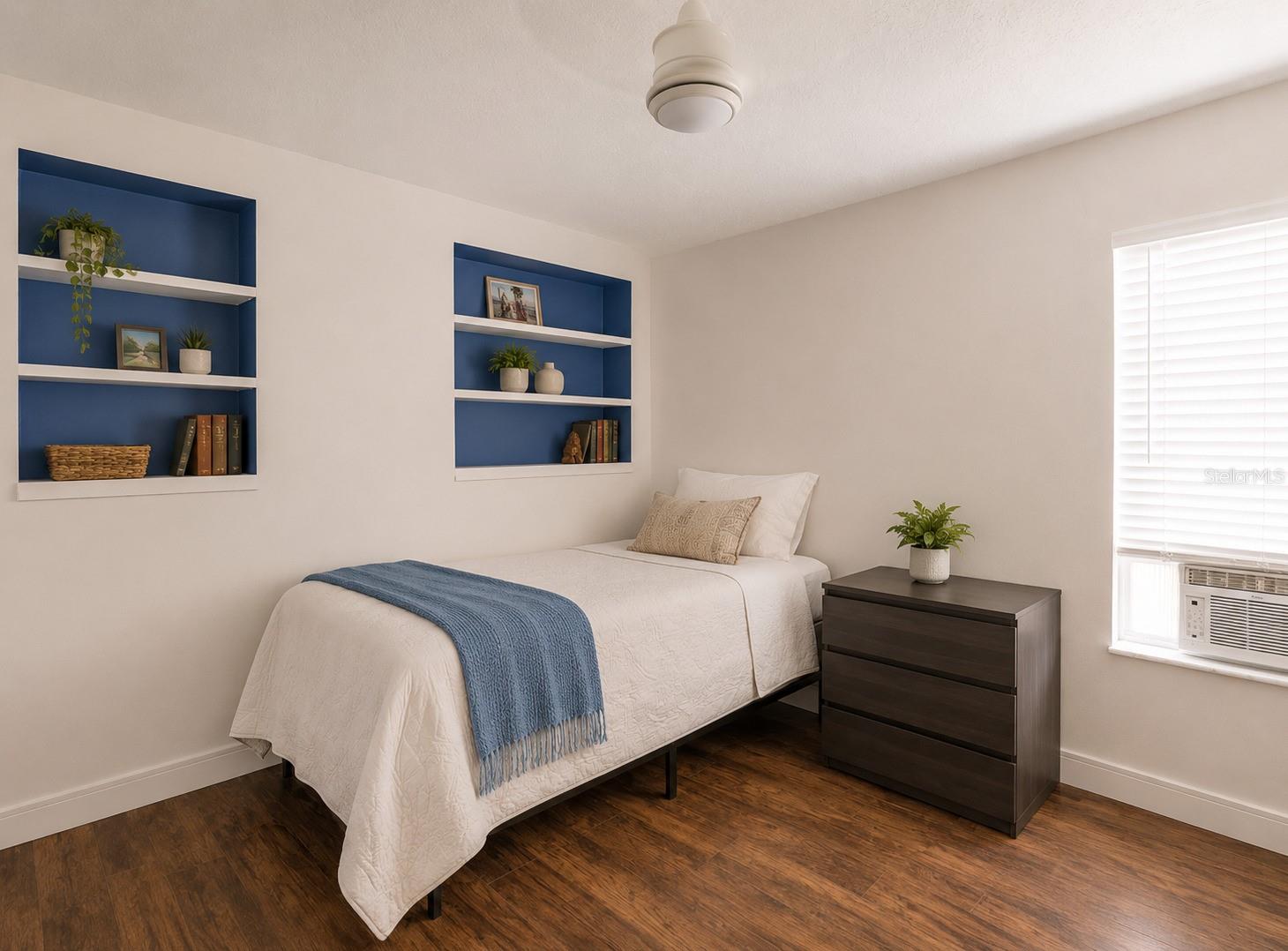 OAK HILL ESTATES - Residential