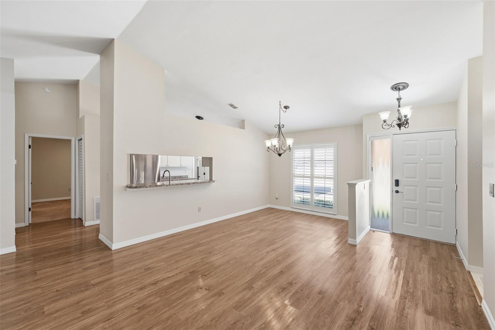 VILLAS OF LAKE ARBOR - Residential