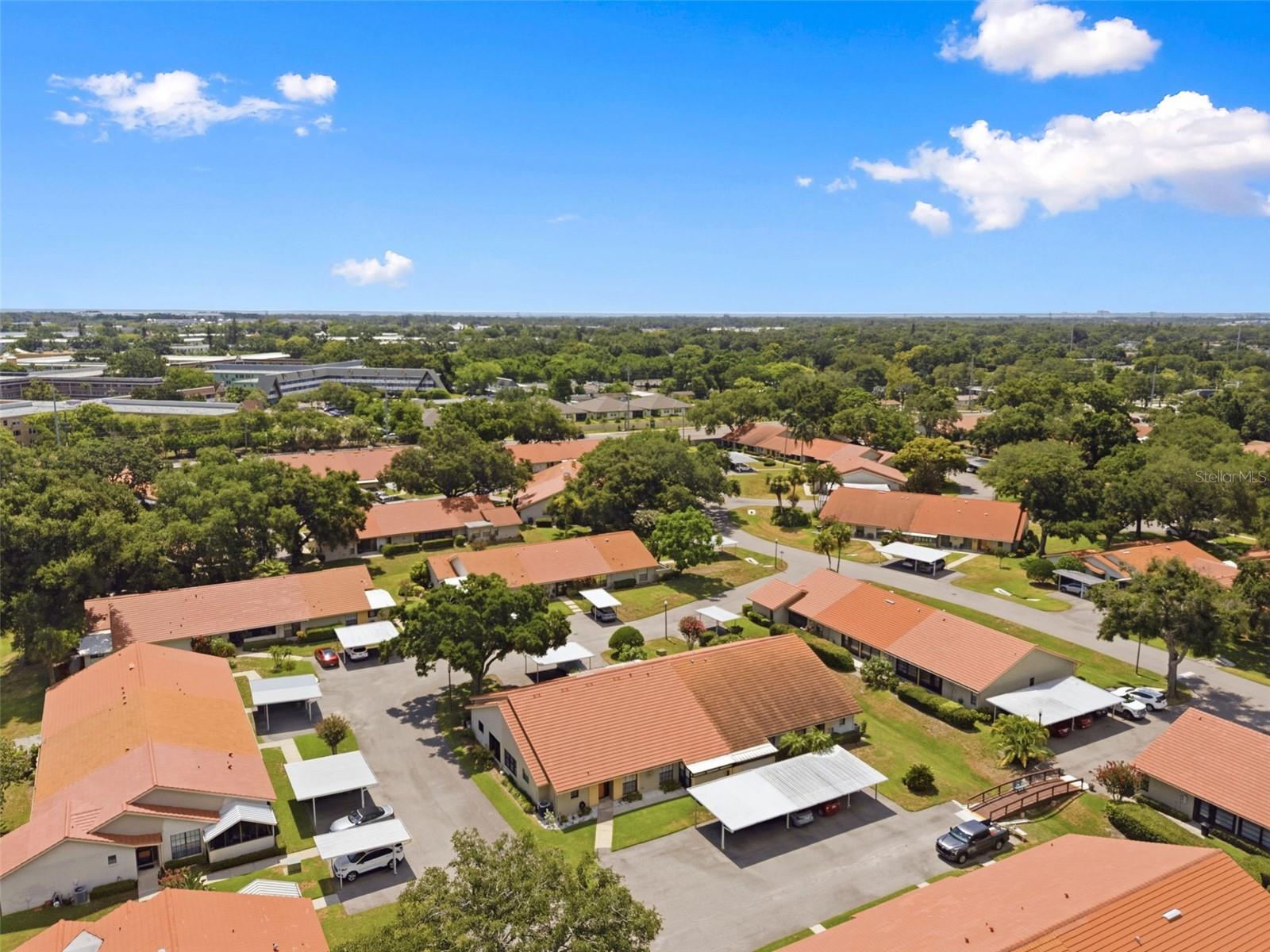 VILLAS OF LAKE ARBOR - Residential