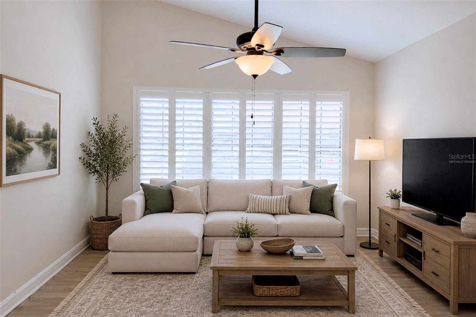 VILLAS OF LAKE ARBOR - Residential