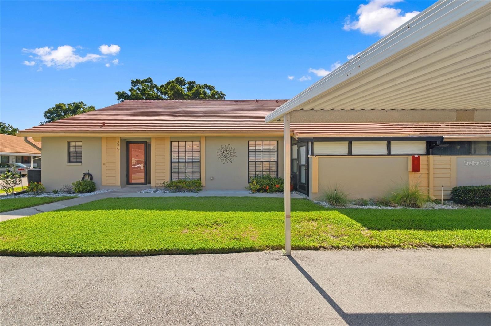 VILLAS OF LAKE ARBOR - Residential