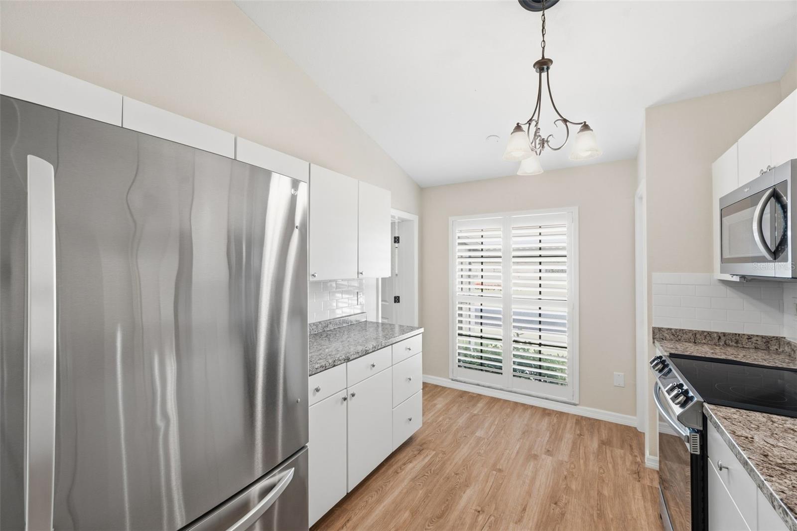 VILLAS OF LAKE ARBOR - Residential