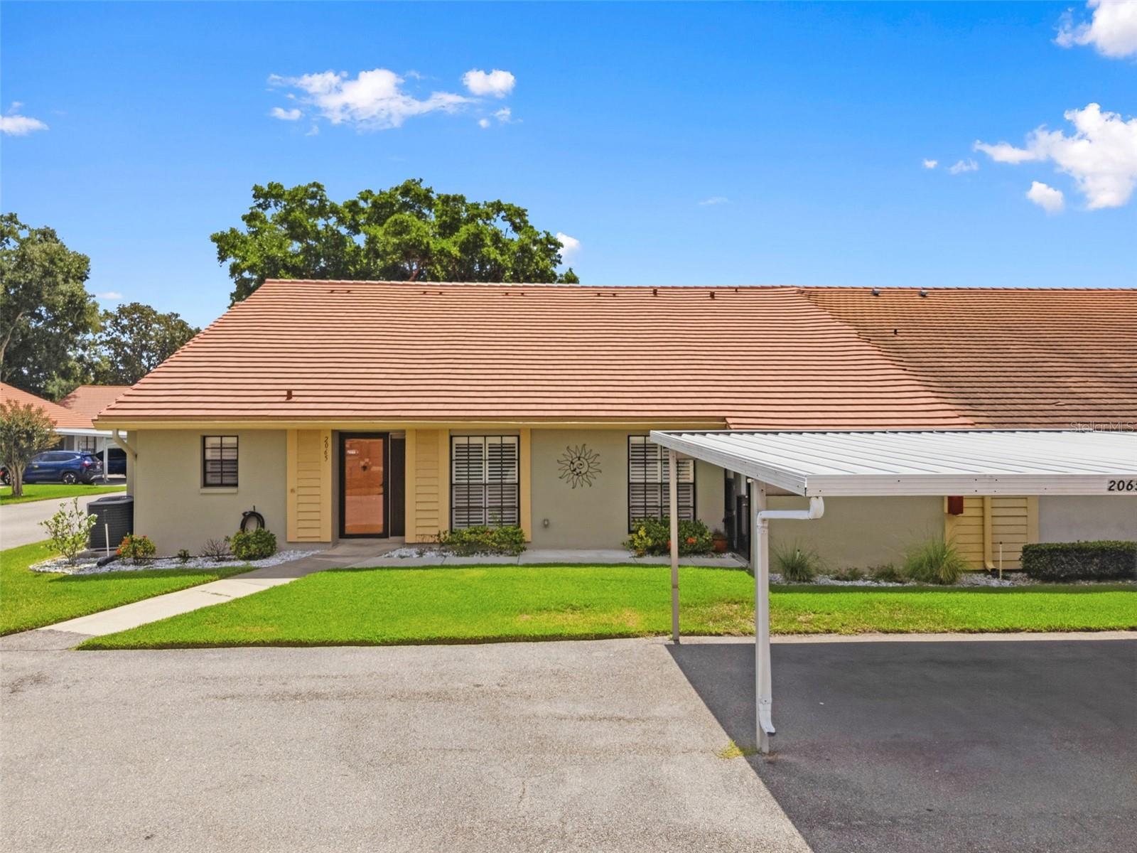 VILLAS OF LAKE ARBOR - Residential