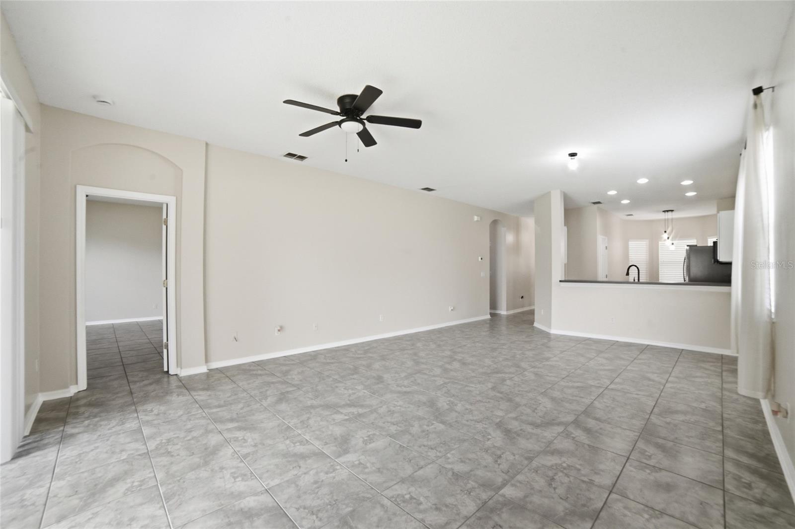 HUNTERS CREEK TR 527 45/73 - Residential